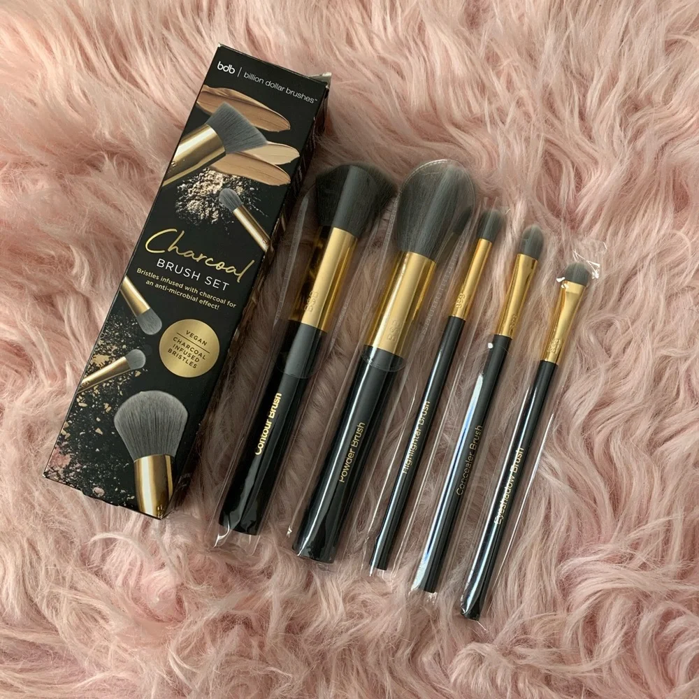 🎉HP🎉 New 5 Makeup Brushes Billion Dollar Brushes Charcoal Brush Set